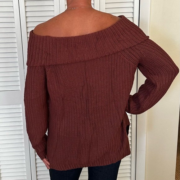 Maroon knitted sweater NEVER WORN size M/L - Picture 3 of 3